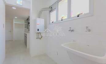 Imagem 7: Perfeito apartamento de 130m2 com 3 dormitórios, sendo 1 com suíte, 2 banheiros e 1 vaga à