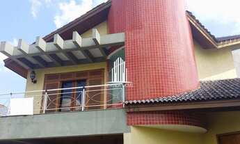 Imagem 6: Casa com 5 suítes e 3 vagas de Garagem