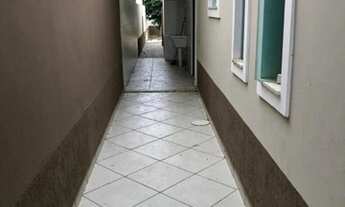 Imagem 6: Casa linear, 2 quartos sendo 1 suíte, ótimo quintal e fácil acesso para 28 de março