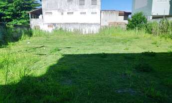 Imagem 4: Terreno a menos de 100m² da praia