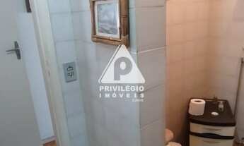 Imagem 5: Humaitá, 3 quartos, suíte, dependência completa e vaga