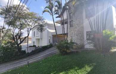 Imagem 2: Casa em Condomínio para Locação em Santana de Parnaíba, Alphaville, 4 dormitórios, 2 suíte