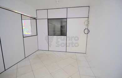 Imagem 6: Pelotas - Prédio Inteiro - Fragata