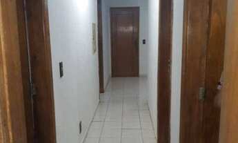 Imagem 5: Apto c/3 dormitórios/Escada de Frente, à venda, 87 m² por R$ 220.000 - Jardim Santa Maria