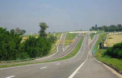 Imagem 3: Área em zona industrial ZUPI-1 com 115.119 m², documentação perfeita, georeferenciada, boa