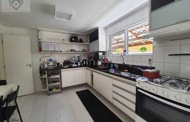 Imagem 2: Casa em Condomínio para Venda em Lauro de Freitas, Buraquinho, 4 dormitórios, 2 suítes, 4