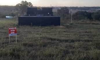 Imagem 2: Vendo um lote em caudas novas