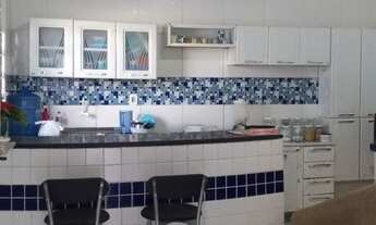 Imagem 6: Duas casas no mesmo terreno na avenida principal perto da Escola Mata Roma