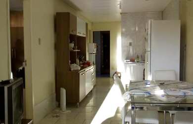 Imagem 2: Casa para venda tem 70 metros quadrados com 3 quartos em Centro - Cidreira - RS