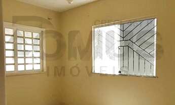 Imagem 5: Imóvel no Bairro Aeroporto Casa com 3 Quartos, 2 Banheiros e Varanda