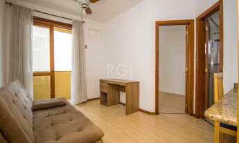 Imagem 2: Porto Alegre - Apartamento Padrão - Menino Deus