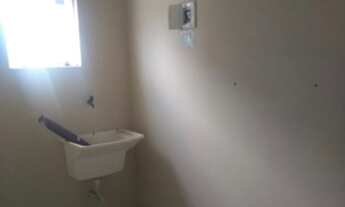 Imagem 5: Sobrado bem familiar em rua principal