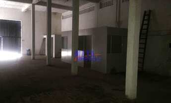 Imagem 2: Galpão para alugar, 250 m² por R$ 1.800,00/mês - Parque Guarus - Campos dos Goytacazes/RJ