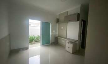 Imagem 5: Belíssima casa em condomínio de 350m² dispondo de fino acabamento