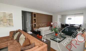 Imagem 2: Maravilhoso apartamento de 210m² reformado em Moema Índios