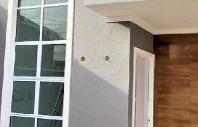 Imagem 2: Casa para venda possui 150 metros quadrados com 3 quartos em Siqueira - Fortaleza - CE