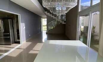 Imagem 3: Casa de condomínio para aluguel com 254 metros quadrados com 3 quartos