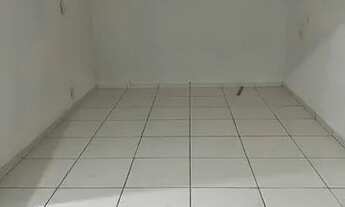 Imagem 3: Aluga-se Kitnet bairro Industrial incluído água e luz