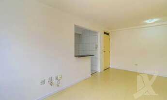 Imagem 7: Apartamento com 3 dormitórios para alugar, 63 m² por R$ 2.584,26/mês - Água Verde - Curiti