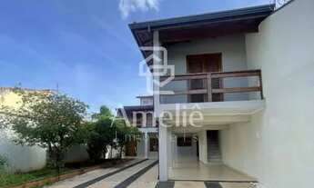 Imagem: Casa com 03 dormitórios com varanda, área