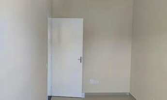 Imagem: Casa de fundo para aluguel possui 30 metros