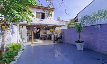 Imagem: Acheimob vende Linda casa/sobrado Hipica