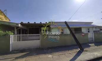 Imagem: CASA FAIXA MAR DE ESQUINA NO BALNEÁRIO