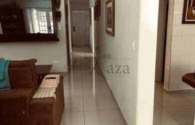 Imagem 3: Excelente Casa - Sobrado - Jardim das Colinas - 4 Dormitórios - 266m² - Zona Oeste - SJC