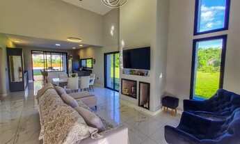 Imagem 2: GAROPABA - Casa Padrão - Grama