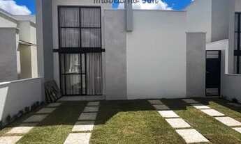 Imagem: Cond. Villa Fiori - casa 2/4 sendo uma suíte