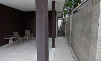 Imagem 4: Casa com piscina