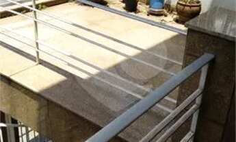 Imagem 3: Casa a Venda em São Paulo, localizada a 1 km da avenida Paulista próximo do Metrô Ana Rosa