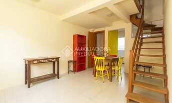 Imagem 2: PORTO ALEGRE - Casa de Condomínio - Hípica