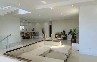 Imagem 3: Alto Padrão para Venda em Mogi das Cruzes, Taboão, 4 dormitórios, 4 suítes, 4 banheiros, 8