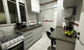 Imagem 3: Quarto e banheiro individuais para menina próximo à UFSC