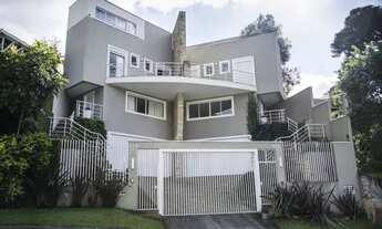 Imagem: LINDA CASA ENSOLARADA, CLEAN, COM ACABAMENTOS