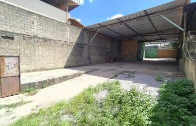 Imagem 6: Galpão de 170m² com barracão de 3 cômodos nos fundos. Bairro Novo Progresso, Contagem