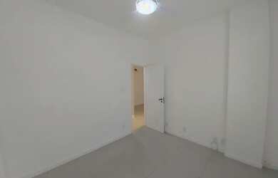 Imagem 5: Apartamento para venda com 75 metros quadrados com 2 quartos em Icaraí - Niterói - RJ