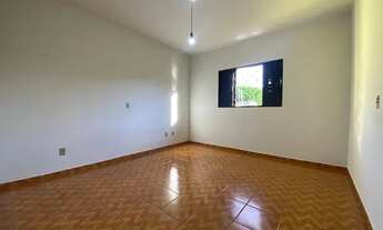 Imagem 3: Casa com 4 dormitórios para alugar, 133 m² por R$ 2.300,00/mês - Messiânico - Londrina/PR