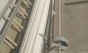 Imagem 2: Porta de aço Galpão / depósito com venda por R$550