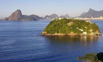 Imagem 3: Apartamento de 200 metros quadrados no bairro Ingá com 4 quartos