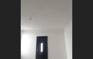 Imagem 5: Locação de Casa "Térrea" com 150m², 3 dorms, 2 vagas cobertas na rua Coriolano