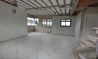 Imagem 4: Sobrado à venda no bairro São Domingos - São José dos Pinhais/PR