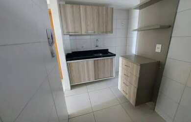 Imagem 7: Apartamento em excelente localização no bairro Brisamar