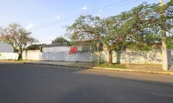 Imagem 3: Casa de esquina com grande potencial comercial