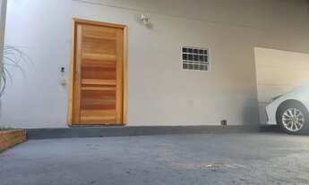 Imagem 2: Casa com 3 quartos à venda, 160 m² por R$ 420.000 - Jardim Holanda - Uberlândia/MG