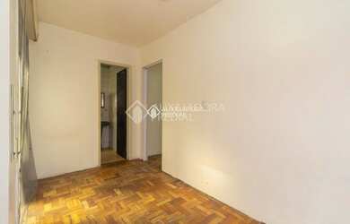 Imagem 3: PORTO ALEGRE - Apartamento Padrão - Menino Deus