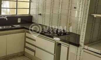 Imagem 5: Casa de rua - / Residencial / Centro