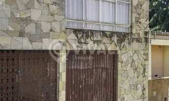 Imagem: Casa de rua - / Residencial / Centro