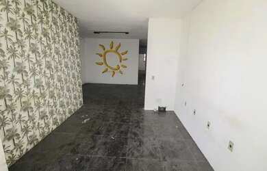 Imagem 4: NÃO PERCA! Casa comercial com 3 quartos sendo 1 suíte, wc social, sala, amplo espaço para
